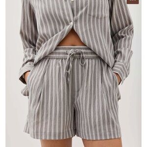 RicherPoorer Women’s The Palermo Short - XS